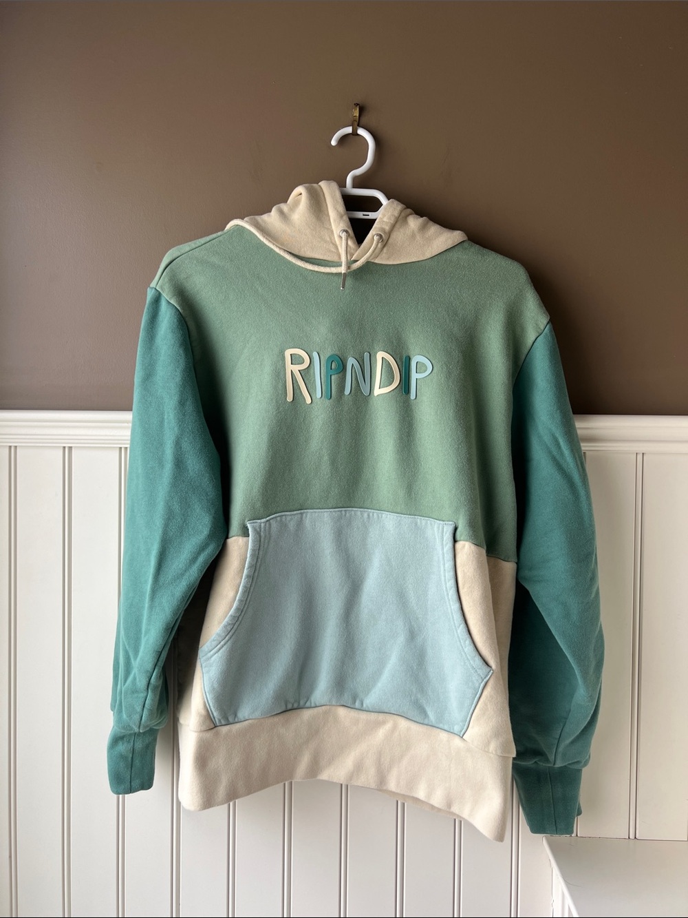 Ripndip Colorblock Crewneck Hoodie in Sage, Teal & Cream